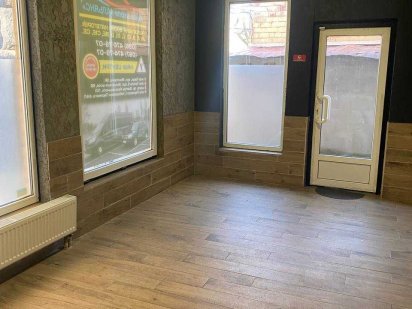 Здам приміщення 25 м2 свій вхід на Яворницького 17а  10000 грн Дніпро