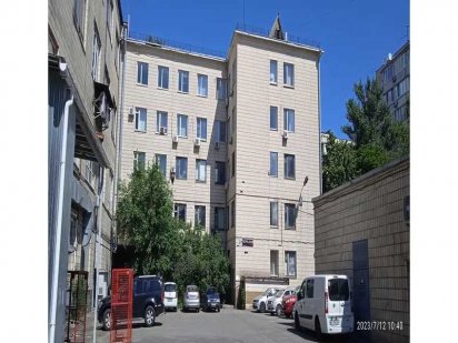 Оренда 671,20 кв.м, м. Київ, бульв. Бучми Амвросія, 5 Киев