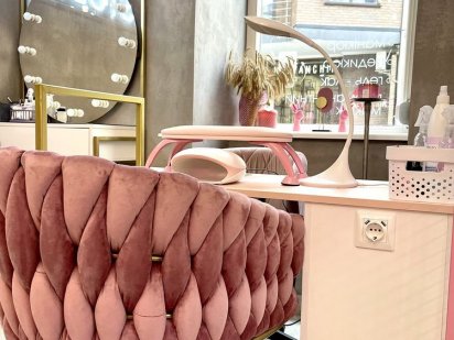 Оренда місця манікюру Львів Центр Львів