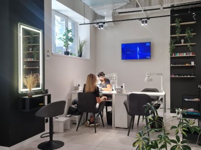 Оренда місця для бровиста/візажиста Львів