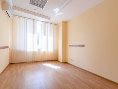 Готовий до заїзду офіс "під ключ" м Дружби Народів Київ