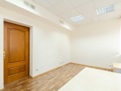 Готовий до роботи офіс "під ключ" 19 м2 б Др Народів Печерський район Київ