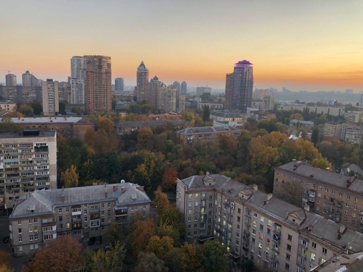 Аренда Офиса 197 м Кловский спуск д.7 , 20 этаж без комиссии - фото 1