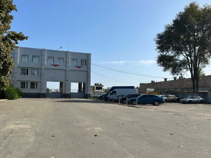 Сдам офисное помещение на территории автобазы Днепр Дніпро