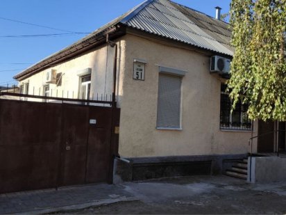 Сдам дом под коммерцию ул. Владимира Антоновича Дніпро