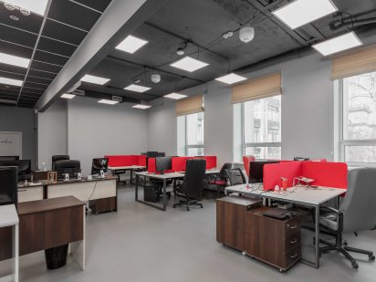 Офисы  в  аренду маленькой площади от 15-200 кв.м. Центр, м.Научная Харьков