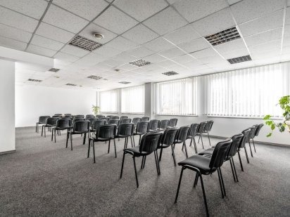 Конференц-зал для семінарів, тренінгів, лекцій на 20, 30, 60, 90місць Львов