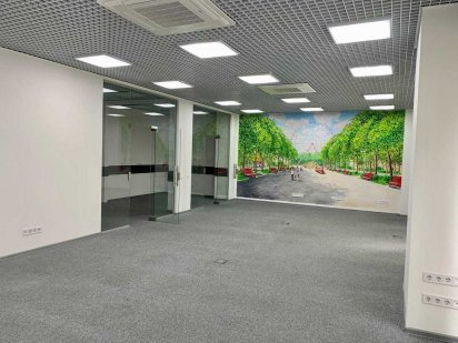 Сдам светлый  красивый офис 127 м2 центр Мечникова 10 б Днепр