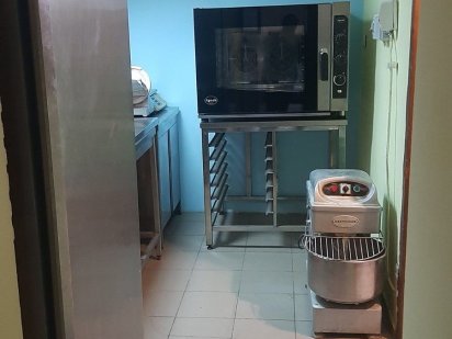 Золоті ворота Міні кухня цех з обладнанням доставка дарккічен Київ