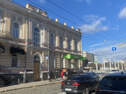 Аренда в супер месте города (центр) , Мастер маникюра Харьков