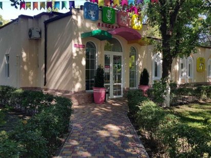 Окрема будівля в парку Горького Одеса