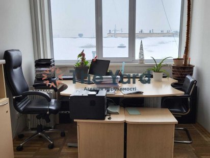 Оренда офісу кабінету вул. Сергієнка метро Чернігівська Дніпровський Киев