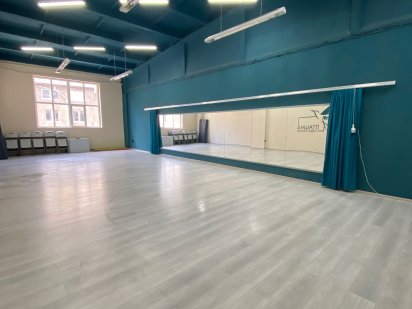 Оренда залу 130 м. кв погодинно, є вечірні години Львів