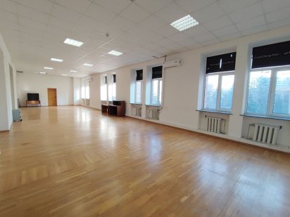 Сдам офис помещение Центр Карла Маркса Героев Майдана Яворницкого Дніпро