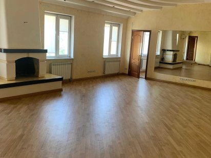 Сдам в аренду помещение общей S 200 м.кв. ст.м. Тараса Шевченко Київ