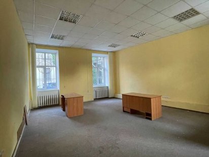 Офісне приміщення в оренду, Центр!! Оренда офісу, представництво Львів