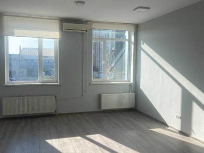 Аренда помещения под офис возле метро Харків