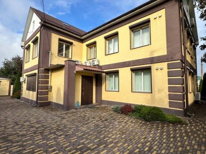 Сдам дом под офис, 385 кВ.м., ст.м. Киевская Харьков