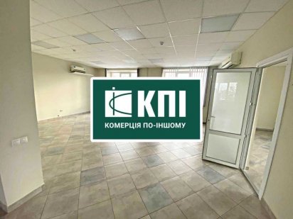 Оренда офісу 380  м2, вул. Тютюнників Львов