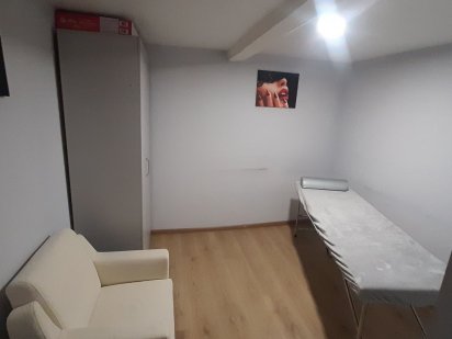 Сдам кабинет рядом с метро Харків