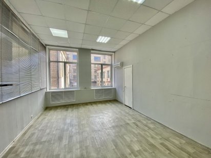 Сдам офис помещение центр Яворницкого Карла Маркса ЦУМ Дніпро