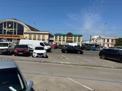 Аренда помещения ул . Шмидта 3 Дніпро