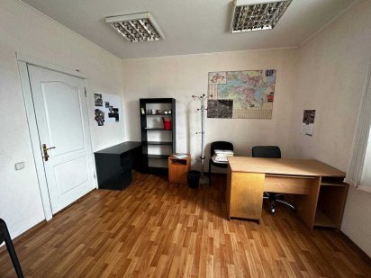 Аренда офис 93м.кв  Солнечный Молодогвардейская берем всех Дніпро