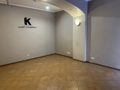 Оренда фасаду вул. Замарстинівська, ближній центр Львов