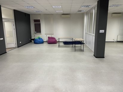 Оренда офісу 180 м2 біля костелу, з ремонтом Львов