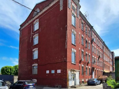 Здаються офісні приміщення по вул. Н.Алексєєнко (Чичеріна) 15-1000кв.м Дніпро