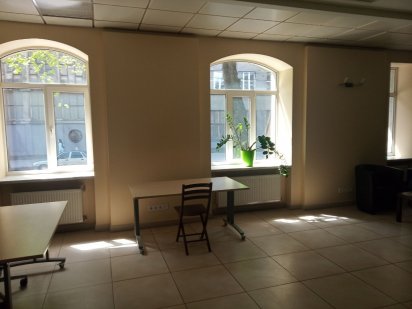 Оренда приміщення 1,2 поверх вул. Зелена 11 Львов