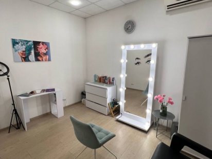 Аренда места парикмахера, кабинет с водой Дніпро