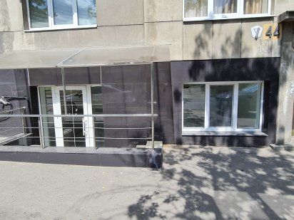 Оренда комерційного приміщення вул. Героїв УПА 44