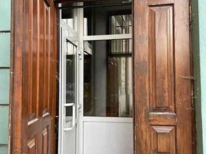 Оренда офісу, приміщення, представництво в центрі Львова 70 кв.м Львів