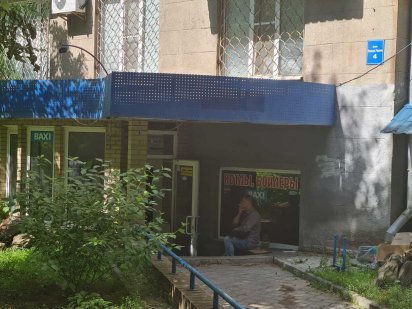 Сдам под магазин или офис 86,3 м2 в Центре, ул. Ромена Ролана 4 Харьков