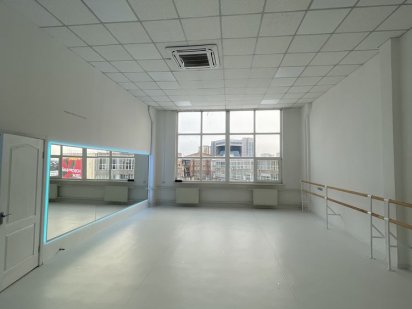 Сдам в аренду танцевальный зал Харків