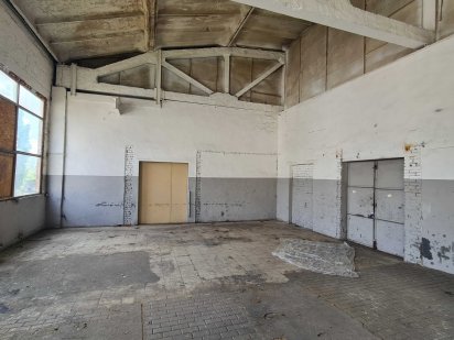 Сдам цех 122 м2 на 2 эт, с большой энергомощн. в ра-не ДС Локомотив Харків