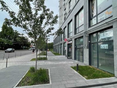 Оренда приміщення 250 м.кв.  по вул. Зелена (Автобазар) Львов