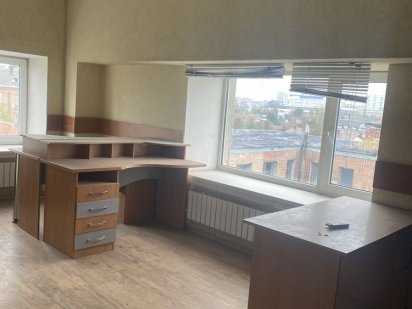 Сдам офисное помещение в админ.здании метро Спортивная Харків