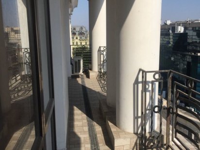 Сдам просторный офис с террасой  в БЦ Ольвия Одеса