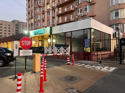 Оренда 72 м² фасад на Львівській біля сантіму. 17 кВт парковка вітрини Одеса