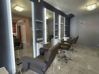 Аренда места парикмахера, под КЕРАТИН с генератором