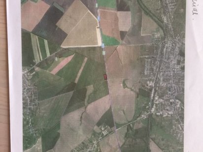 продам уч-ок 1.5.га в Волочиском р-не вдоль трассы на Тернополь. Хмельницкий