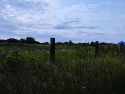 Продаю земельну ділянку