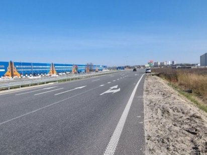 Земельна ділянка 7.7га м. Бровари фасад кільцевої дороги поруч Розетка Бровари