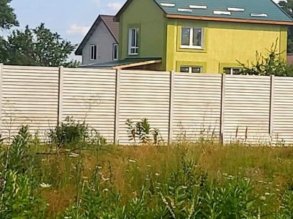 ВЛАСНИК.Продам 12 сот фасад 44 м по вул. ГОСТИНА котеджів містечко Бориспіль