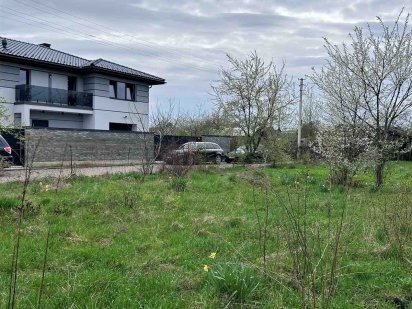 Продається дачна ділянка в межах міста Ивано-Франковск