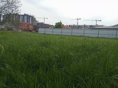 Участок центр Бучі біля AVENIR PLAZA