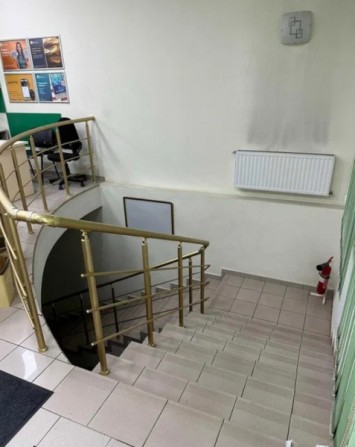 Продам помещение с подвалом в центре Одессы 200 м под магазин, банк, кафе, ул Ришельевская - фото 1