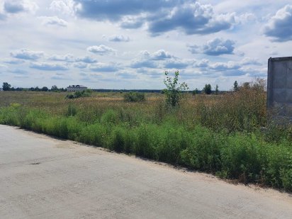 Гарна ділянка під комерцію по 600 за сотку